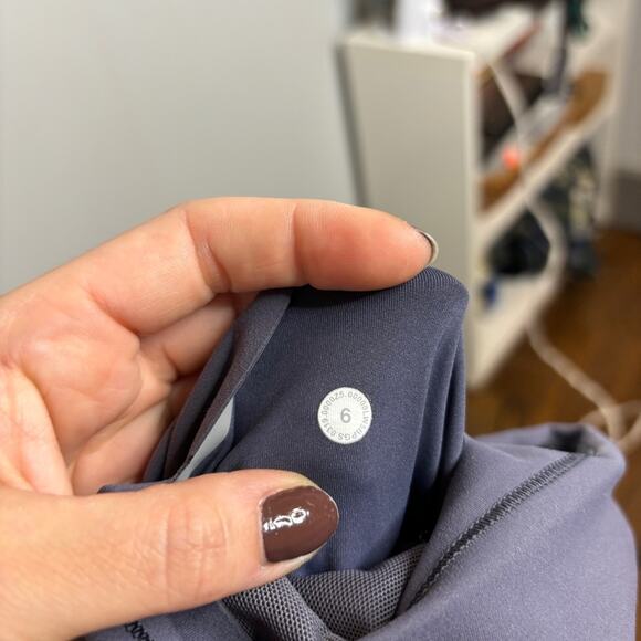 Lululemon In Movement 7/8 Tight in Titanium - Picture 9 of 9